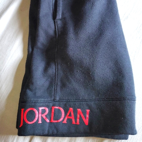 Nike Air Jordan Shorts M 10-12 yrs - Picture 2 of 6